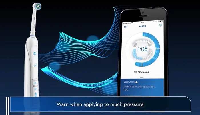 Prestare attenzione all'indicazione dell'app che segnala un'eccessiva pressione durante lo spazzolamento per proteggere le gengive.