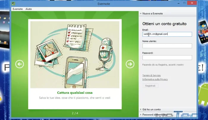 Effettuare la registrazione o accedere con le credenziali esistenti.