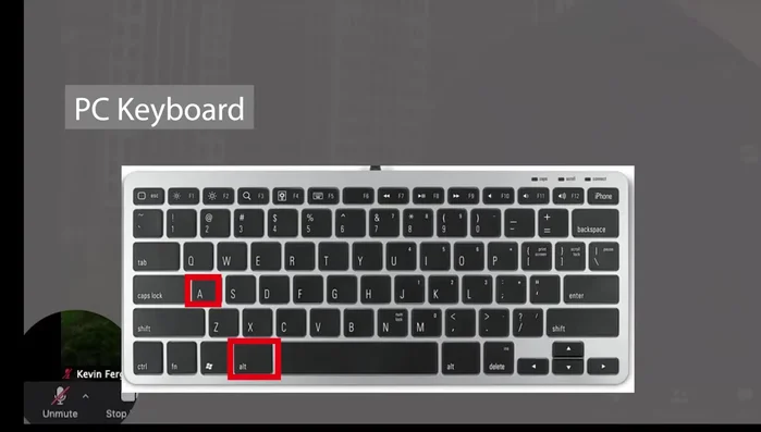 Mac: Premi Comando + Maiusc + A