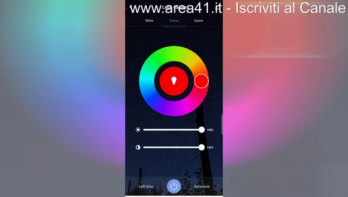 Accedere al menu della lampada nell'app per configurare luminosità, colore e scenari preimpostati. È possibile impostare anche timer per accensioni e spegnimenti automatici.