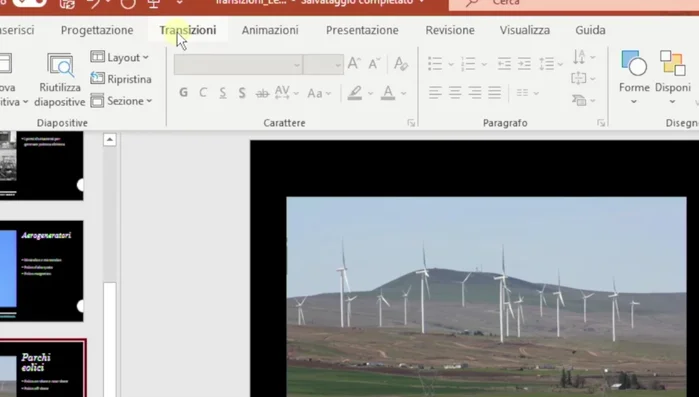 Aprire la scheda 'Transizioni' in PowerPoint.