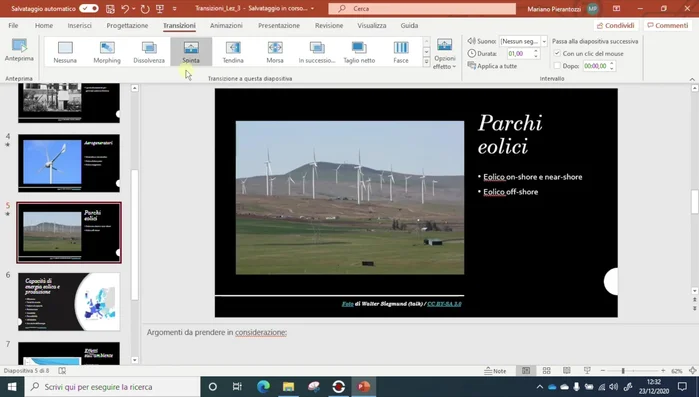 Scegliere la transizione desiderata. Previsualizzare l'effetto cliccando su 'Anteprima'.