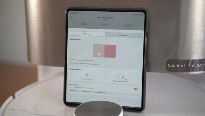 Personalizza le impostazioni di pulizia: potenza di aspirazione (da 1 a 4), livello di umidità (da 1 a 32), frequenza di lavaggio del mocio, tipologia di percorso (veloce o standard).