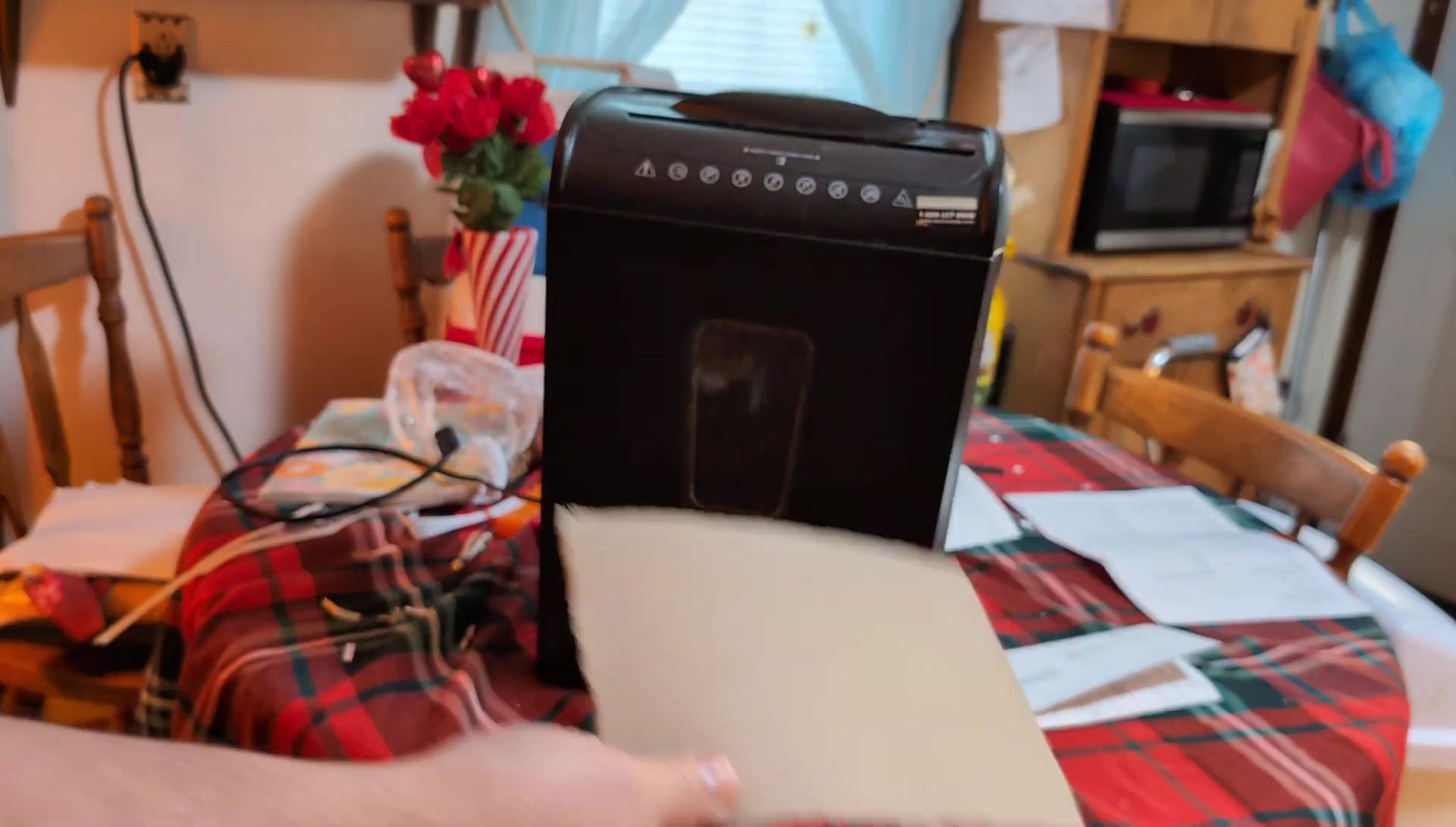 Risolvere inceppamenti carta nel tuo distruggidocumenti: Guida Completa