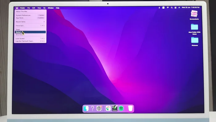 Uscire dalla modalità provvisoria: Riavviare il Mac (Andare sul logo Apple nel menu in alto e cliccare sull'opzione di riavvio).
