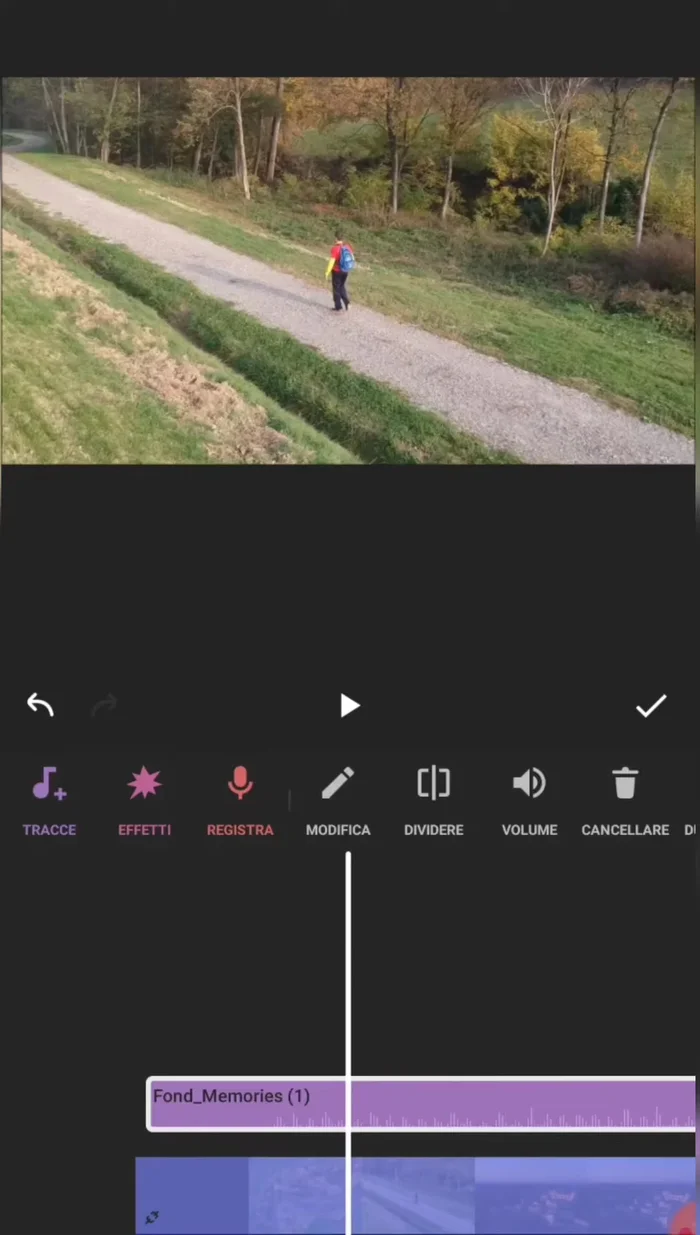 Utilizza la dissolvenza in entrata e in uscita per creare transizioni audio più morbide.