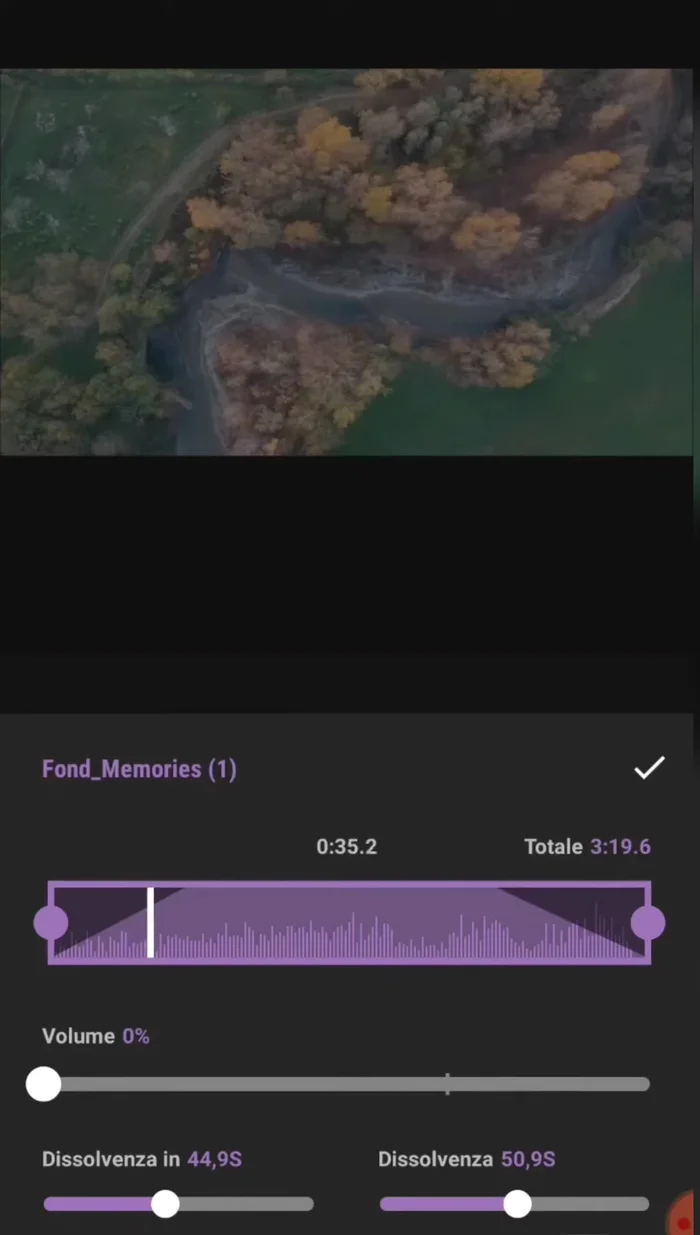 Utilizza la dissolvenza in entrata e in uscita per creare transizioni audio più morbide.