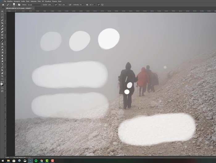 Scegli il metodo di fusione "Schiarisci".
