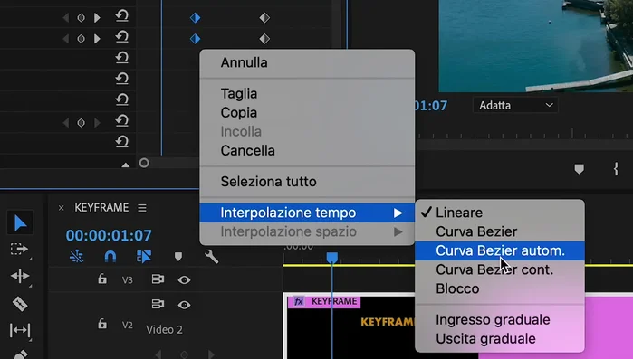 Per rendere il movimento più fluido, selezionare i keyframe, cliccare con il tasto destro e scegliere 'Curva' -> 'Automatica' per applicare una interpolazione automatica.