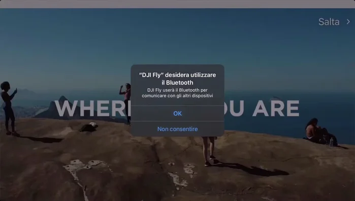 Effettuare il login con email e password