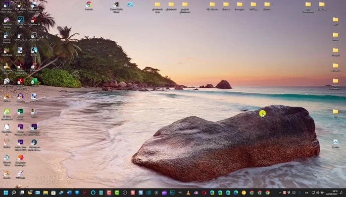 Cercare e selezionare "Mappe offline"