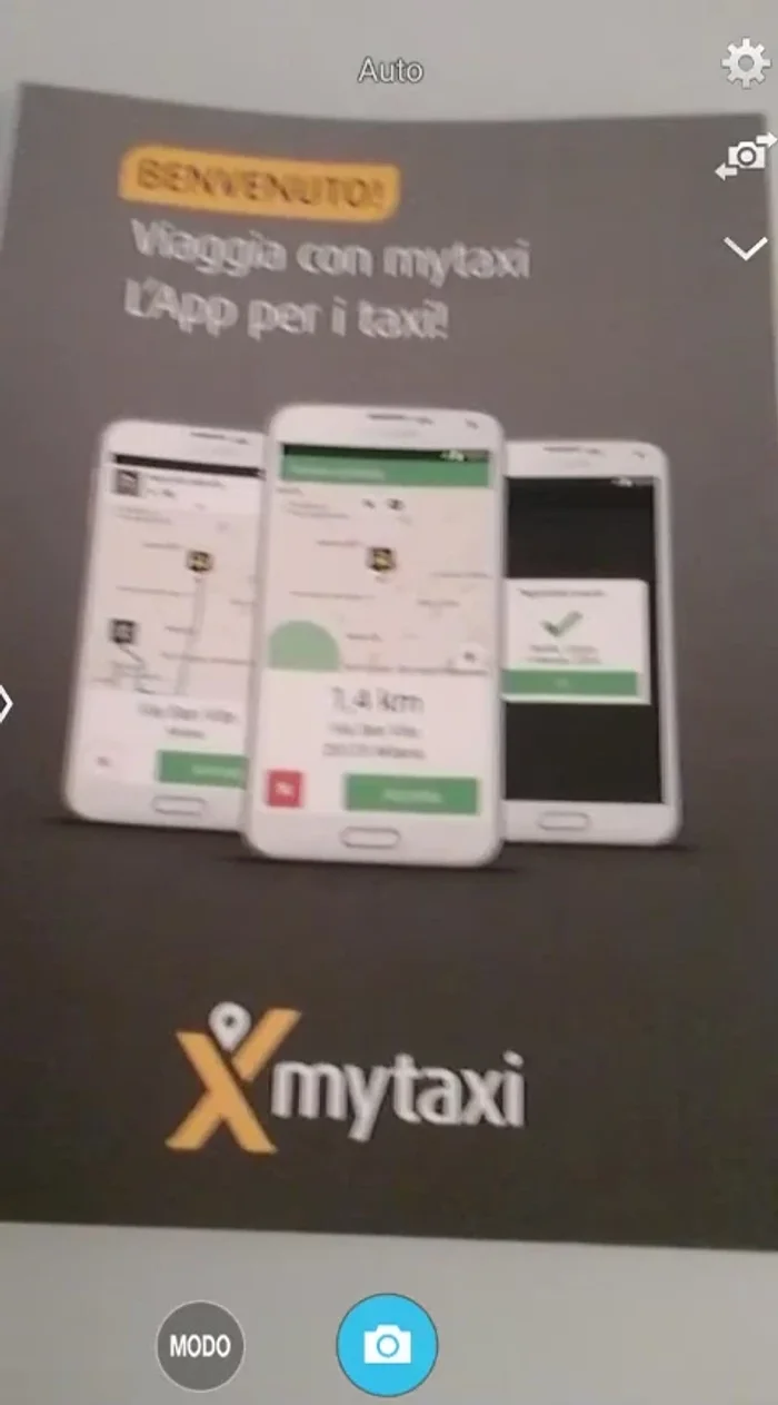 Inserisci i dati del tuo veicolo e della tua licenza (foto dei documenti).