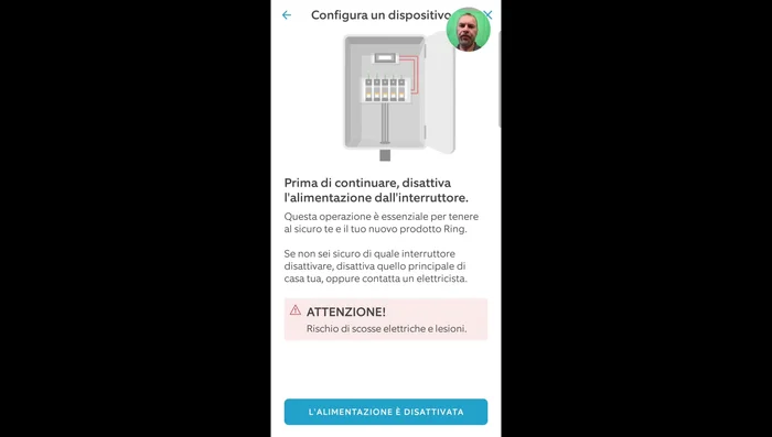 Collegamento del videocitofono all'impianto esistente. **IMPORTANTE:** Verificare il voltaggio dell'impianto (ideale 12-24V). Se il voltaggio è incompatibile, contattare un elettricista.