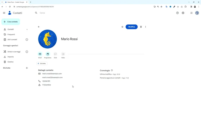 Selezionare i contatti da unire con il segno di spunta.