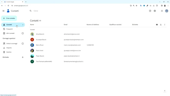 Selezionare i contatti da unire con il segno di spunta.