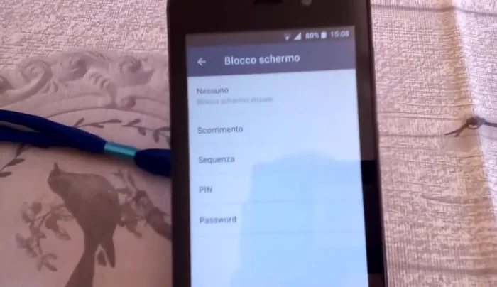 Scegli l'opzione "Impronta digitale".