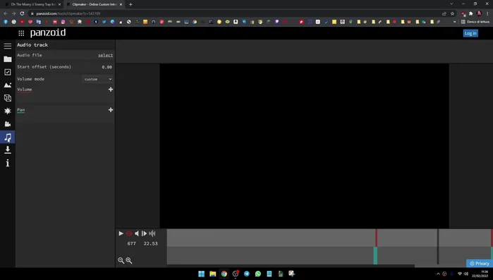 Modifica l'audio di sottofondo se necessario, cliccando sull'icona della nota musicale e selezionando un'altra traccia audio (2:11).