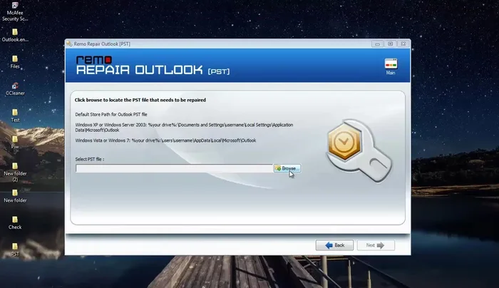 Selezionare il file PST danneggiato.