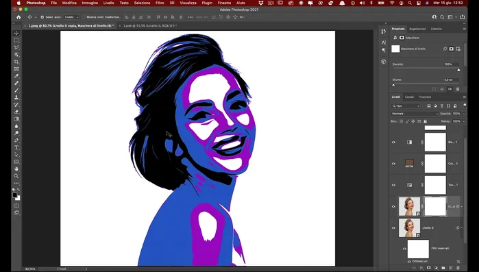 Creare una maschera di livello per riportare i dettagli negli occhi e nei denti, utilizzando un pennello nero morbido.