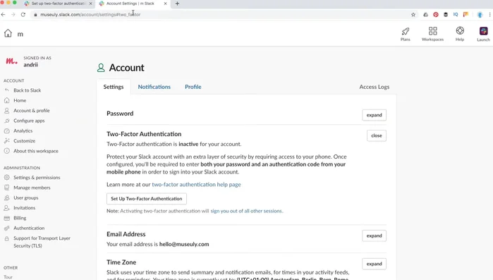 Accedi al tuo account Slack.