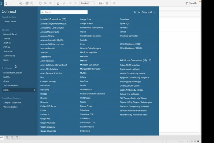 Connessione ai dati: Aprire Tableau, cliccare su 'Connetti ai dati' e selezionare 'File di testo' (CSV).