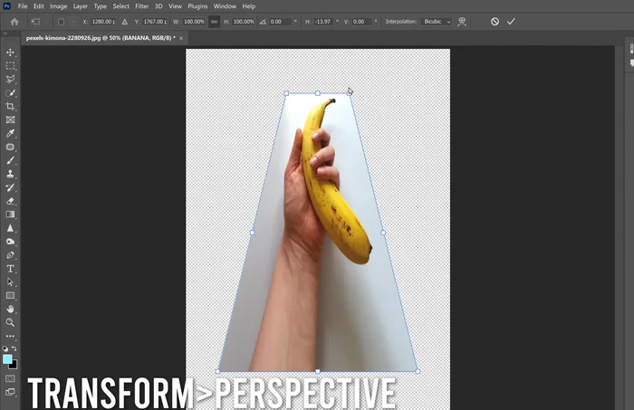 Utilizza la trasformazione 'Prospettiva' per deformazioni che mantengono le proporzioni.