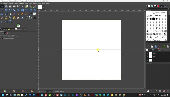 Aggiungere guide verticali e orizzontali per creare riferimenti.