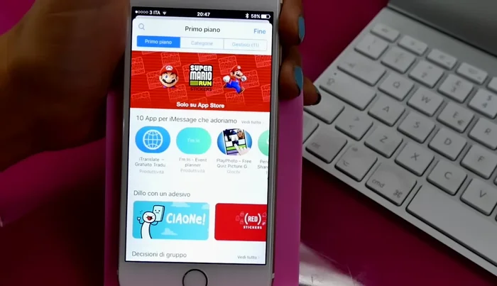 Gestisci le app scaricate per decidere quali tenere sempre disponibili nella barra delle app di iMessage.