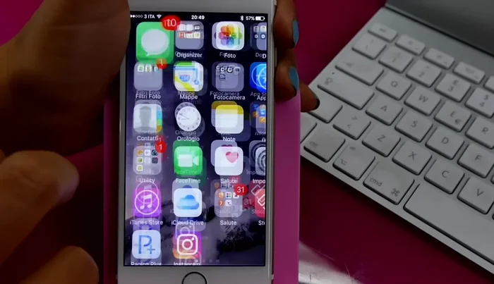 Per creare GIF personalizzate, utilizza app come Tumblr (o altre app che offrono questa funzionalità) direttamente all'interno di iMessage.