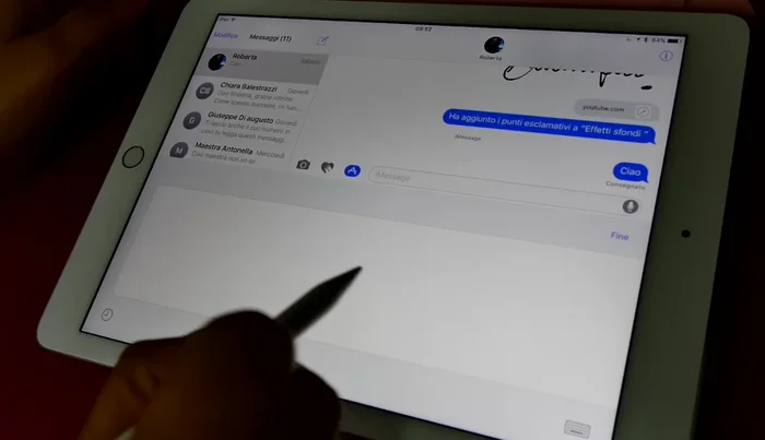 Utilizza la Apple Pencil o altri stylus per una maggiore precisione nella scrittura a mano e nell'aggiunta di disegni su iPad.
