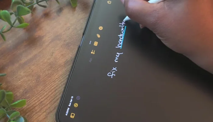 Utilizzo degli strumenti di scrittura avanzati (Rewrite, correzione bozze, riepilogo).