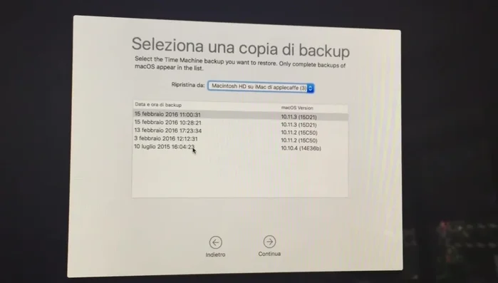 Scegliere la data del backup da ripristinare.