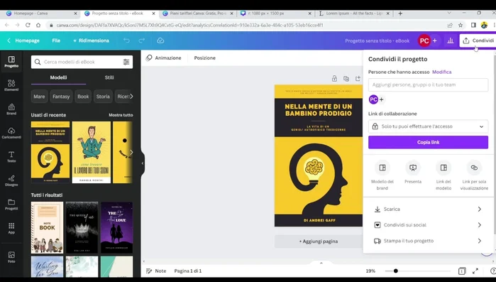 Clicca sul pulsante "Condividi" in alto.