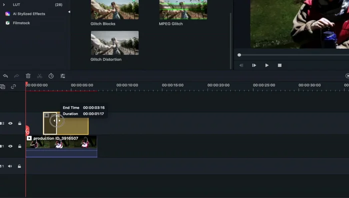 Anteprima il video modificato e regola la visibilità dell'effetto (doppio clic sulla traccia effetto nella timeline) per raggiungere l'intensità desiderata.