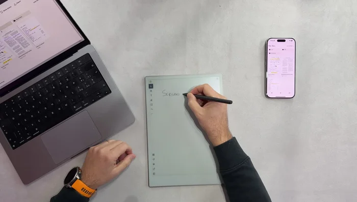 Scrivere appunti: utilizzare gli strumenti di scrittura (penna, stilografica, pennello, evidenziatore) per prendere appunti in modo naturale.