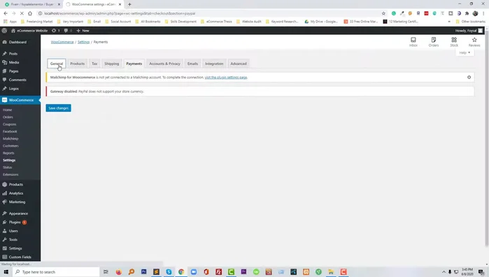 Controllare le impostazioni generali di WooCommerce e verificare la valuta selezionata. Se la valuta non è supportata da PayPal (es. Taka del Bangladesh), questo è il problema principale.