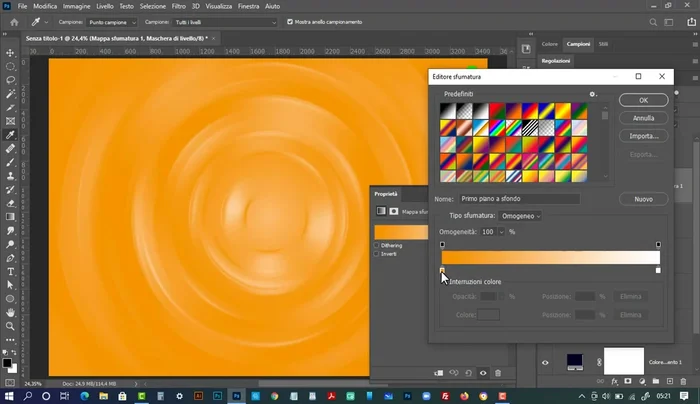 Duplica il livello con la mappa gradiente e il livello sottostante, quindi uniscili. Applica nuovamente il filtro Sfocatura Radiale (fattore 25) due volte.