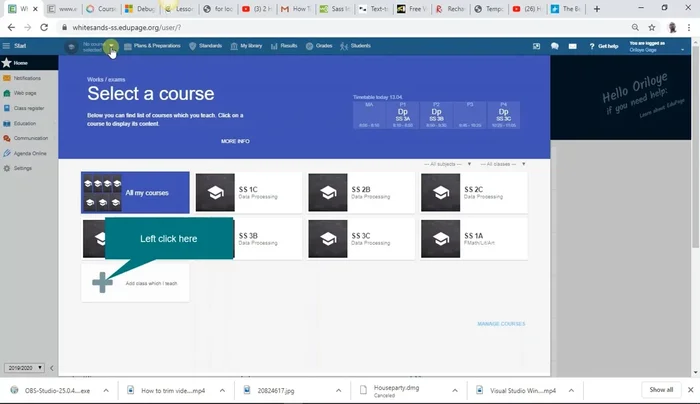 Seleziona la materia (es. Progetti, Elaborazione Dati).