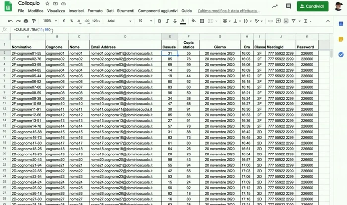 Inserire nel foglio Google la data del colloquio, l'orario previsto per ogni alunno (con un intervallo di tempo tra un colloquio e l'altro), la classe e l'ID Zoom.