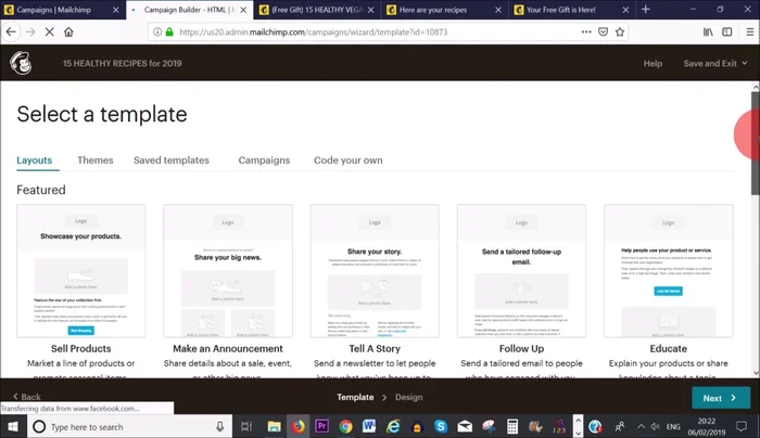 Crea collegamenti ipertestuali a file (PDF) o siti web usando l'icona del collegamento ipertestuale.