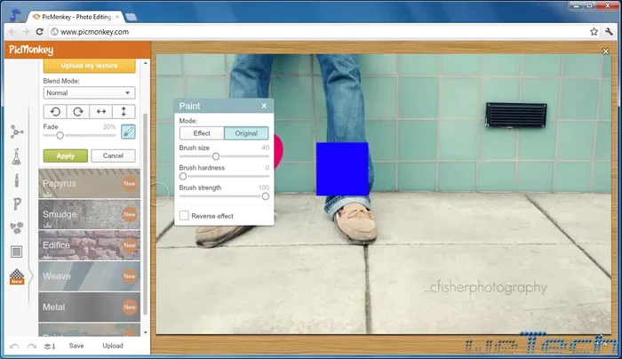 Applica effetti di texture, come carta, papiro o dipinto.