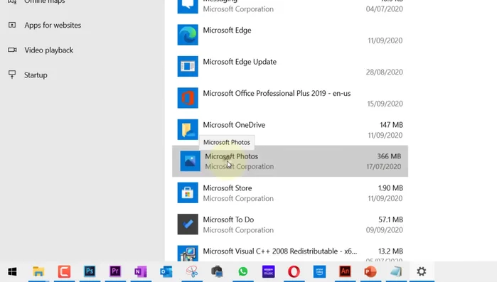 Selezionare "Foto di Microsoft" e cliccare su "Opzioni avanzate".