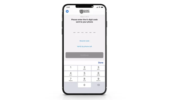Inserisci il tuo nome completo e indirizzo email.