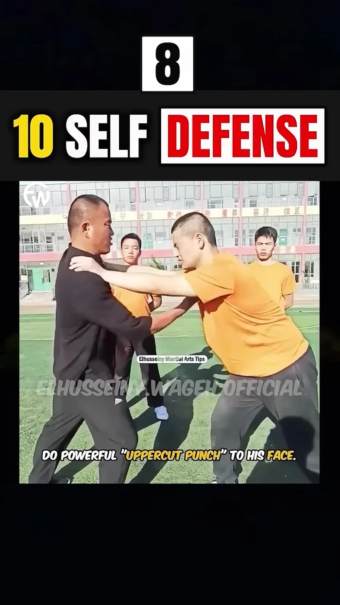 Se qualcuno ti tiene in questo modo (strangolamento), colpiscilo con un potente montante in faccia. Quindi afferragli il polso con entrambe le mani e fai un passo avanti per tenerlo a terra. Se necessario, puoi rompergli il braccio o l'articolazione della spalla.