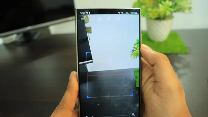 L'app scanner leggerà il codice e aggiungerà l'account Google Authenticator.