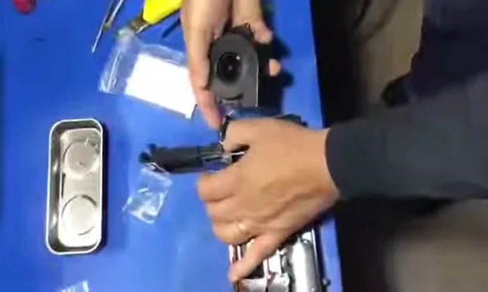 Testare il Roomba per assicurarsi che funzioni correttamente.