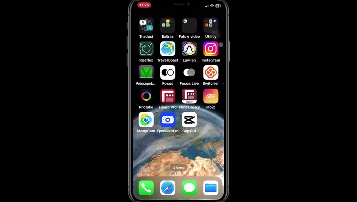 Caricare l'immagine dello sfondo verde appena scaricato.