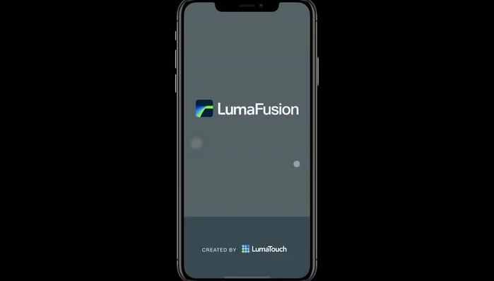 Importare la clip in un programma di video editing (es. Luma Fusion).