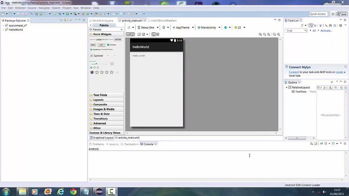 Analisi del file 'AndroidManifest.xml' che contiene le configurazioni e i ruoli dei componenti dell'applicazione.