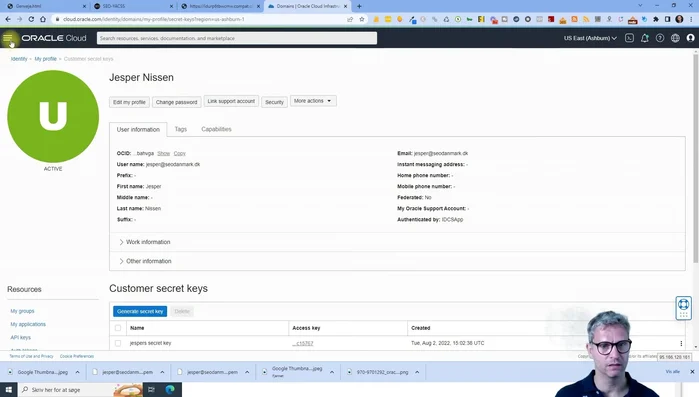 Se i bucket non sono visibili, verificare che la visibilità del bucket su Oracle Cloud sia impostata su 'Pubblico'. In caso contrario, modificarne la visibilità tramite il menu a tre punti del bucket.